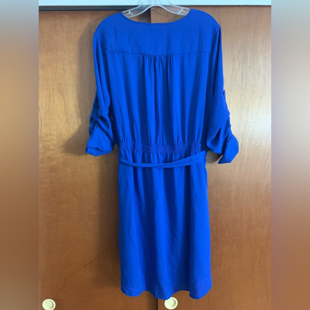 Women’s Dress - Picture 3 of 5